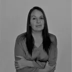 Natalia Oliveira Natalia Oliveira