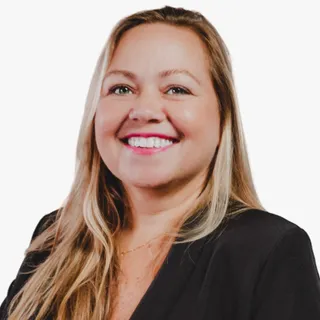 Jennifer Saracuza Jennifer Saracuza