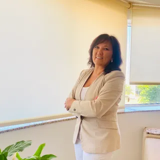 Paula Antonieta Santos Paula Antonieta Santos