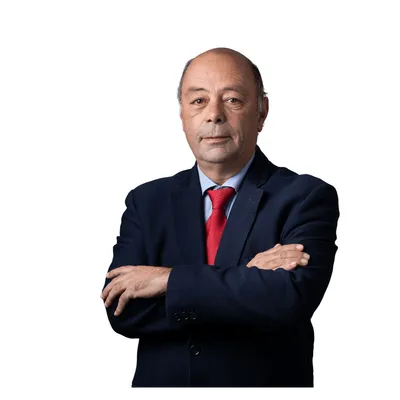 Luis Farias Luis Farias