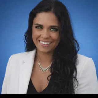 Cláudia Soares
