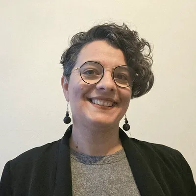 Estela Neves Estela Neves