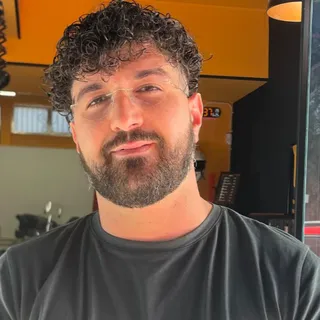 Walid Hadjou Walid Hadjou