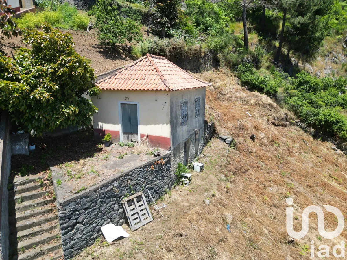 Terreno de 853 m² em Jardim da Serra