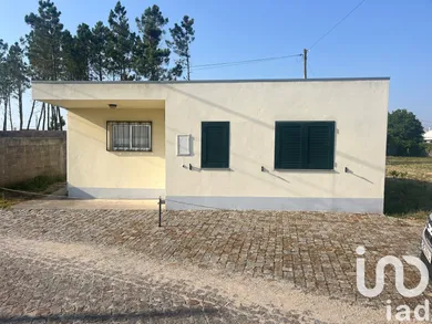 Single-storey house  in Antas