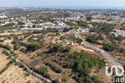 Fotografia 3 de Terreno misto de 8960 m² em Ferreiras