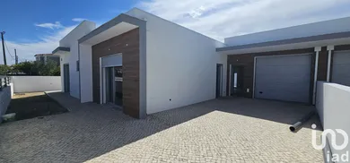 Semi-detached house  in São Lourenço