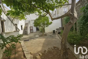 Single-storey house  at Santarém