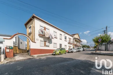 Building at Monte Real