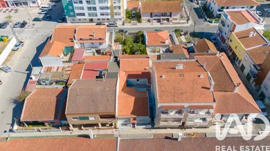 Maison à Caldas da Rainha