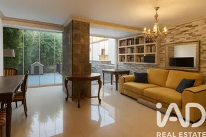 Terraced house at Caxias