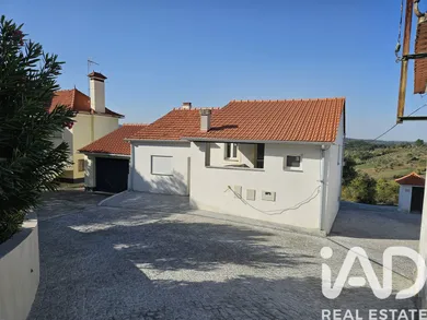 House at Santiago de Litém