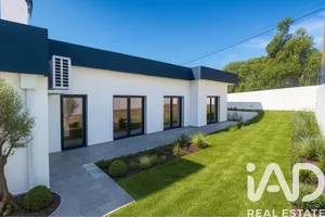 Single-storey house in Ericeira