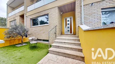 Terraced house  at Olival
