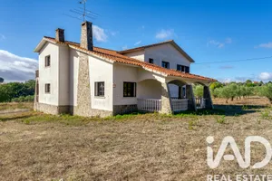 House at Santa Maria dos Olivais