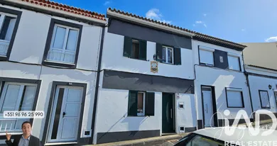 Semi-detached house in Água de Pau