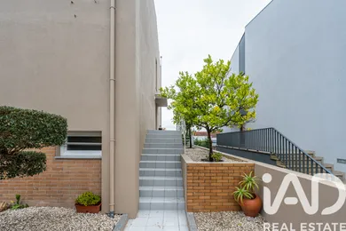 Moradia geminada em Lobão