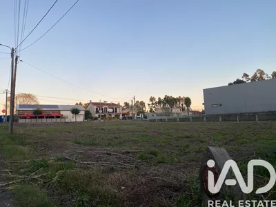 Fotografia 8 de Terreno de 760 m² em Ouca