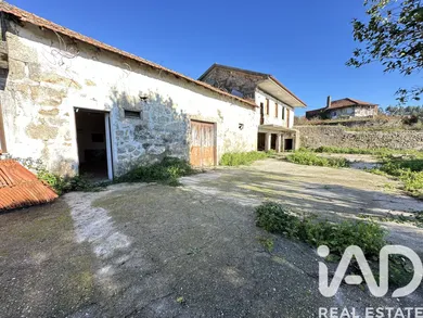 Quinta  em Vila Cova