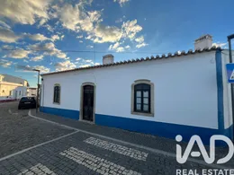 Maison à Santa Clara-a-Nova