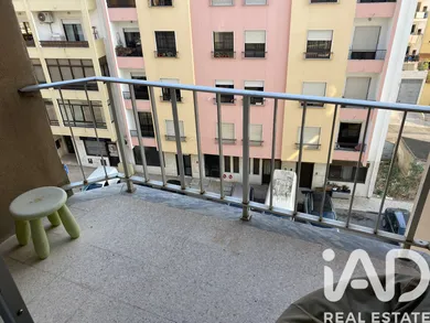 Apartment T3 at Setúbal