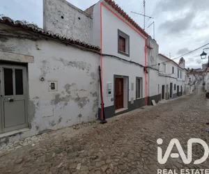 Semi-detached house at Estremoz