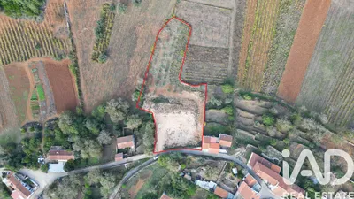 Fotografia 1 de Terreno urbano de 2460 m² em Penela