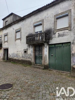 House at Lagos da Beira