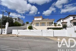 Maison  à Coimbra