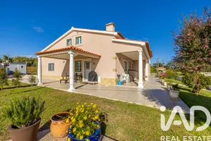 House  at Caldas da Rainha