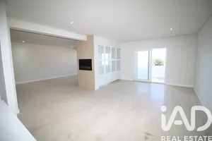 Duplex T4 à Albufeira