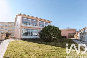 Detached house  at Silveira