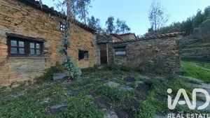 Casa de campo  em Bravo