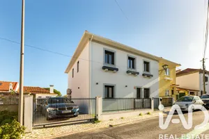 Semi-detached house at Lisboa