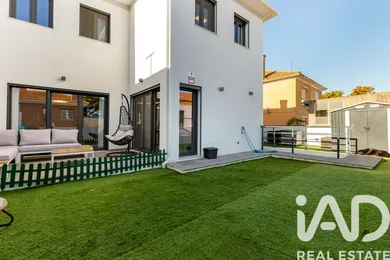 Semi-detached house in Lisboa