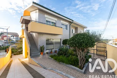 Fotografia 5 de Casa/Moradia 3 quartos de 220 m² em Custóias, Leça do Balio e Guifões