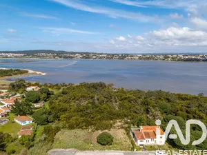 Building plot  in Vau