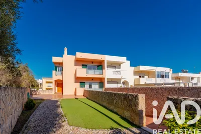 Fotografia 9 de Moradia geminada 3 quartos de 100 m² em Albufeira
