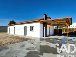 House at Marinha Grande