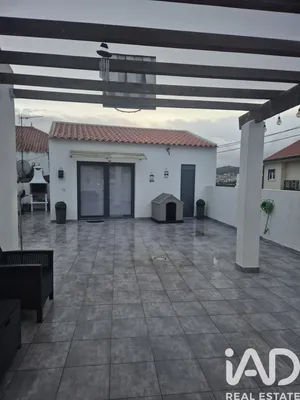 Single-storey house at Alenquer