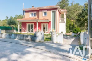 Casa/Moradia em Marrazes