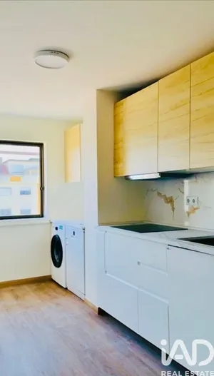 Apartamento T3 em Queluz