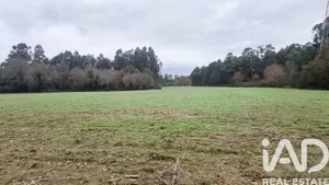 Terrain agricole   à Cornes