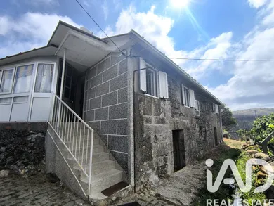 Casa/Moradia  em Mões