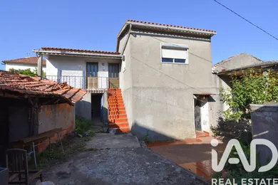 Maison à Miranda do Corvo