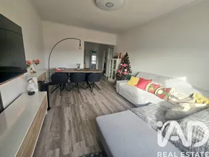 Apartamento T2 em Cacém