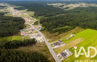 Terreno urbano  em Rines