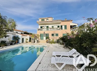 Maison à São Lourenço