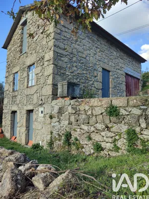 Maison de campagne à São Paio de Gramaços