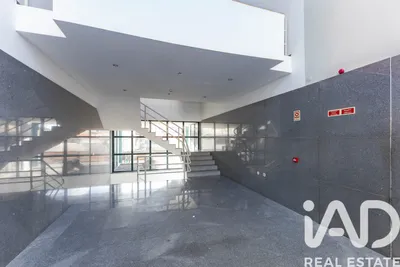 Fotografia 3 de Prédio de 248 m² em Moreira